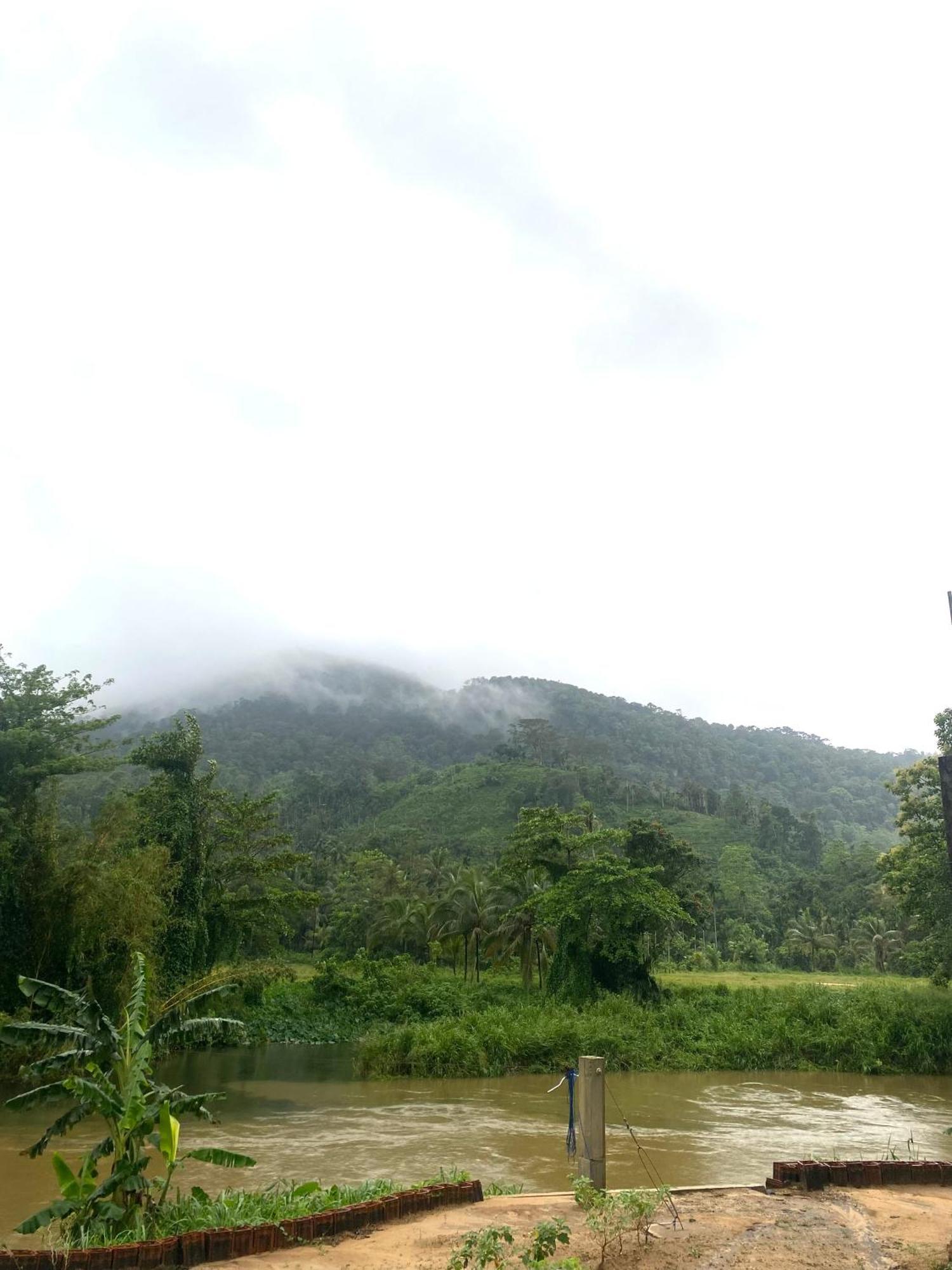 Sinharaja Riverside Deniyaya Luaran gambar