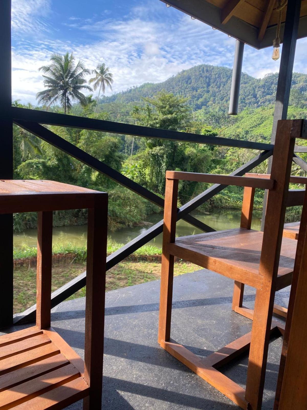 Sinharaja Riverside Deniyaya Luaran gambar