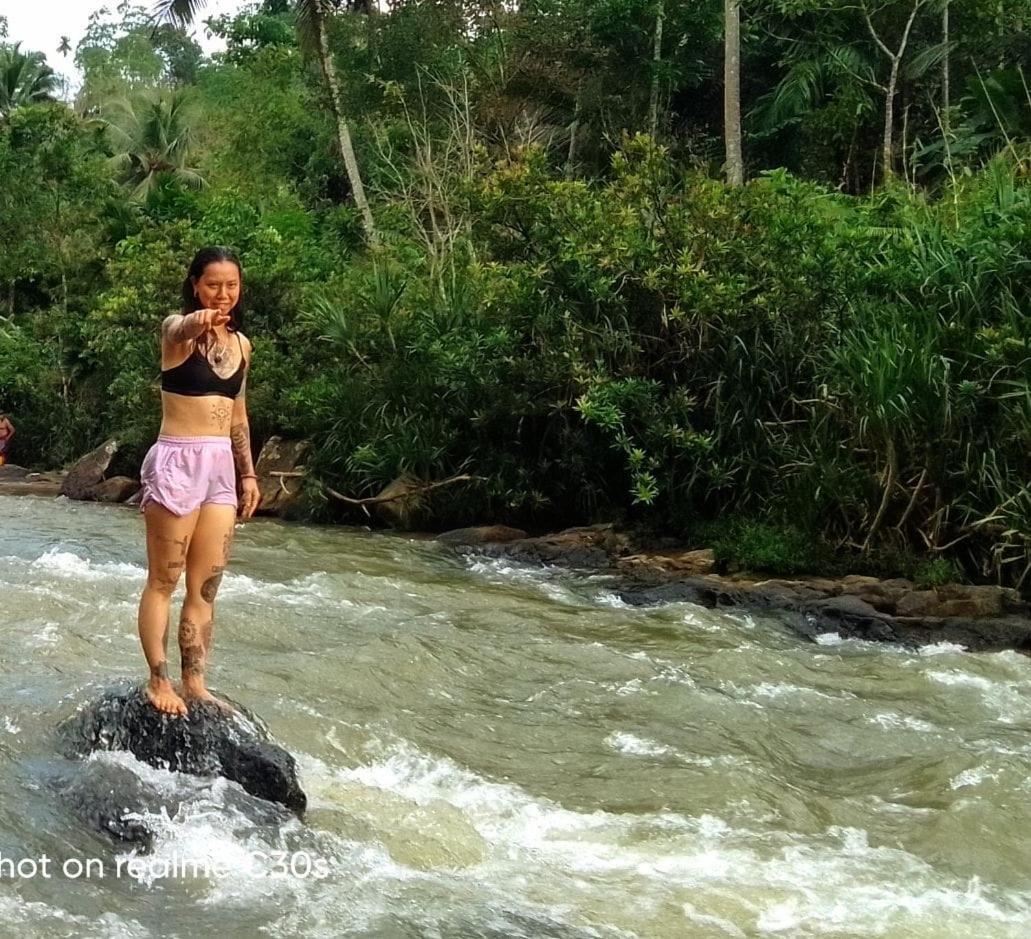 Sinharaja Riverside Deniyaya Luaran gambar