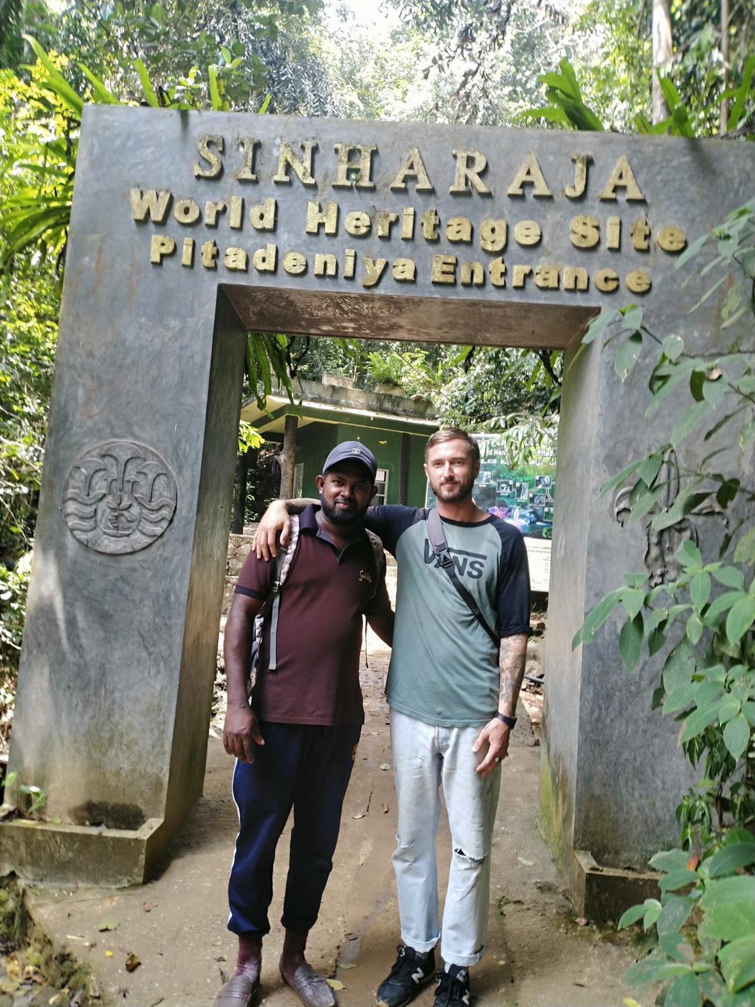 Sinharaja Riverside Deniyaya Luaran gambar